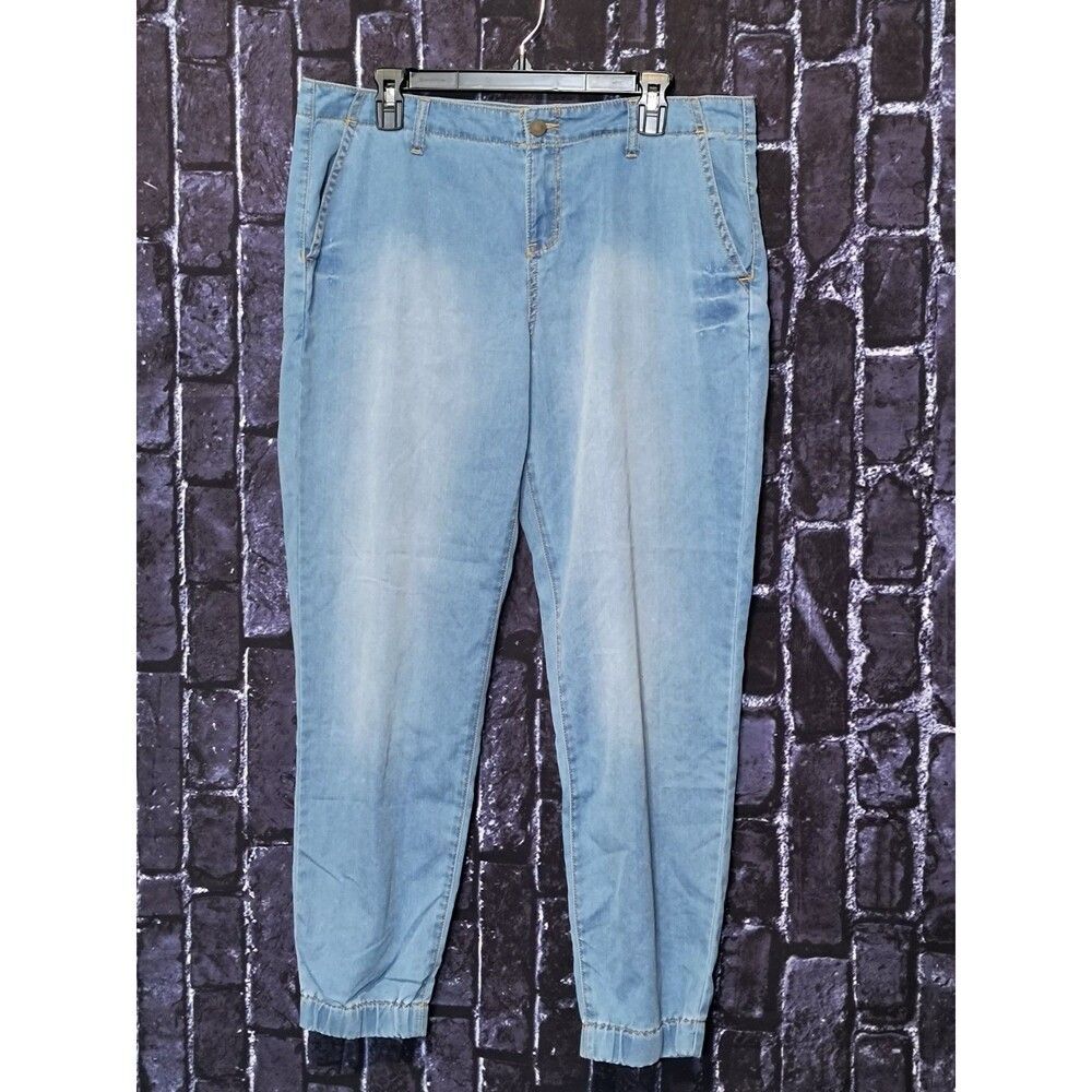 New York & Company Soho Jeans Trouser Women's Size 12 Light Blue Jogger Hem